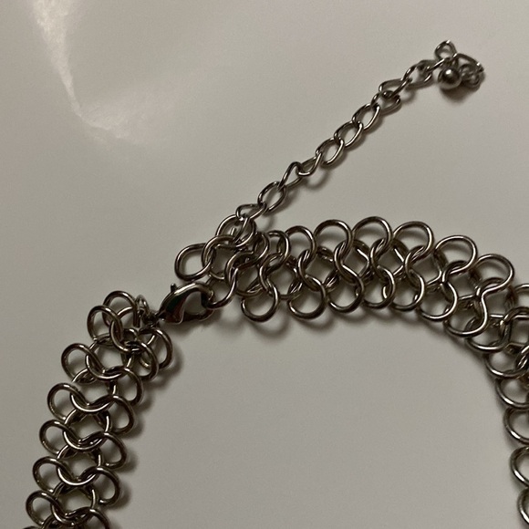 Woman’s jewelry necklace  16 inch choker chunky chain with glass purple … - Picture 3 of 5